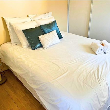 Appart Cosy Renove Avec Ac Hypercentre Nemours Exterior foto